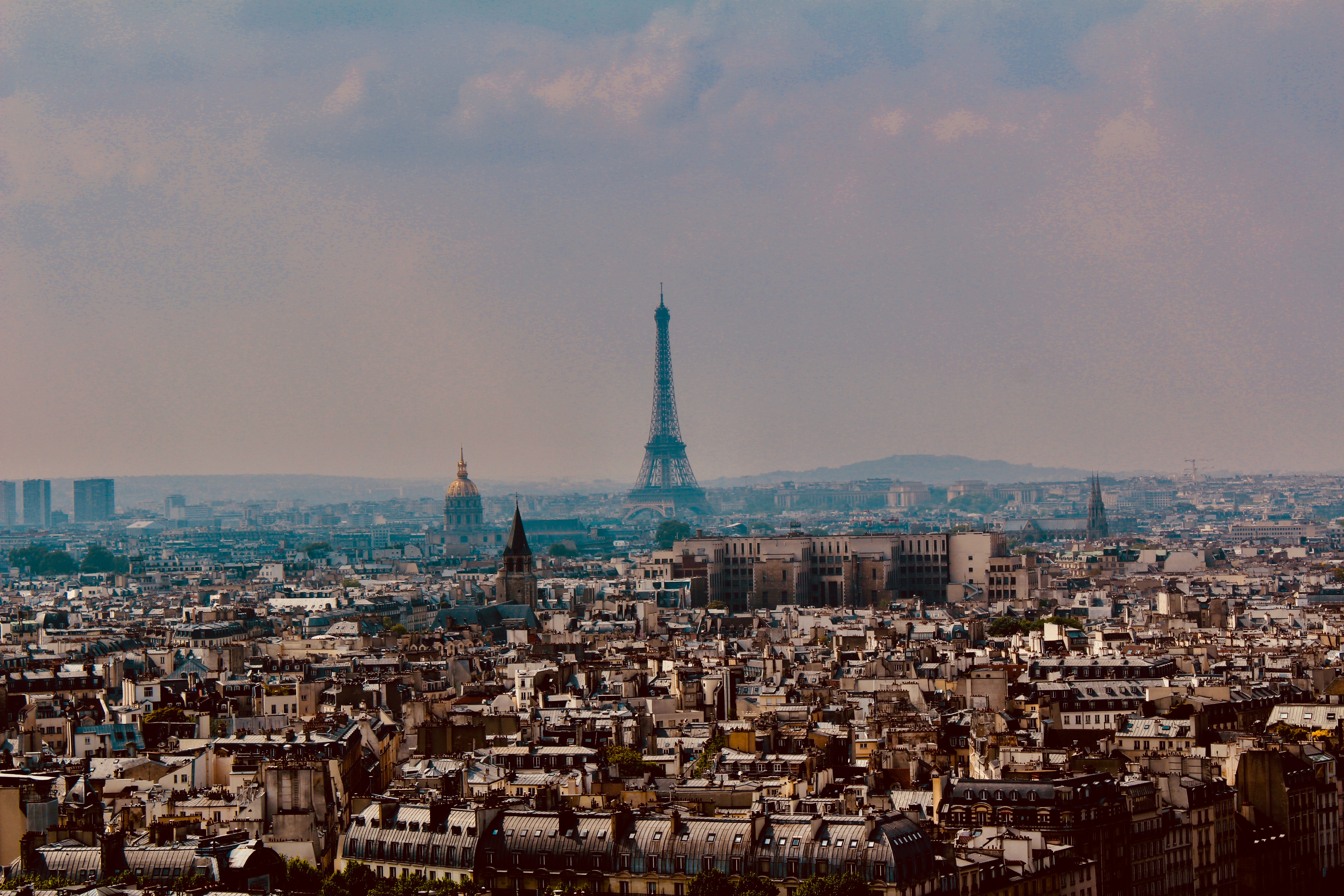 Paris-é-uma-das-cidades-para-fazer-intercâmbio-mais-irresistíveis 