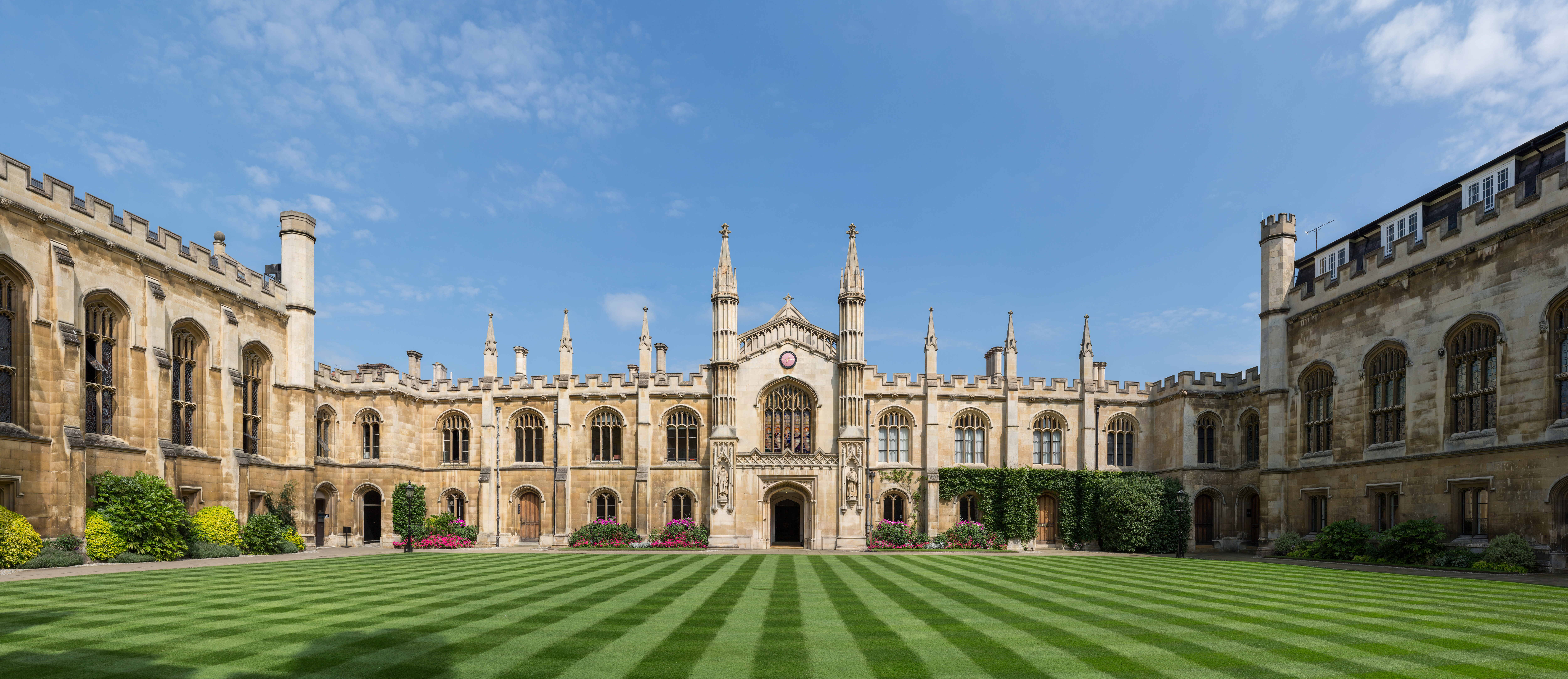 Cambridge-é-uma-das-melhores-universidades-do-reino-unido