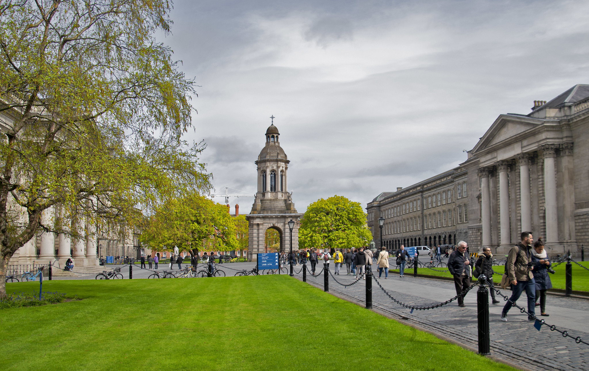 A-Trinity-College-Dublin-é-a-primeira-entre-as-melhores-universidades-da-Irlanda