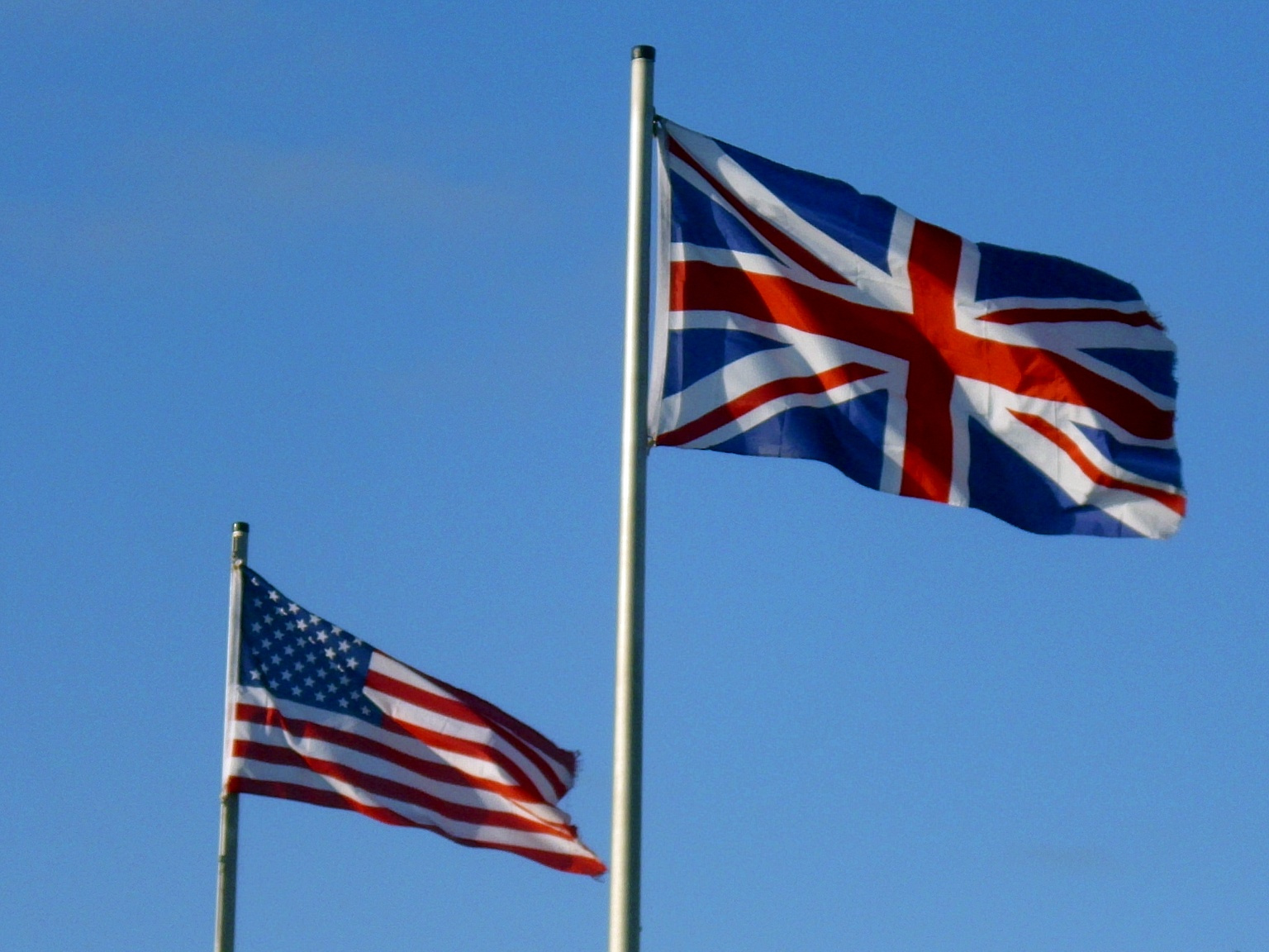 4 diferenças entre as universidades americanas e britânicas