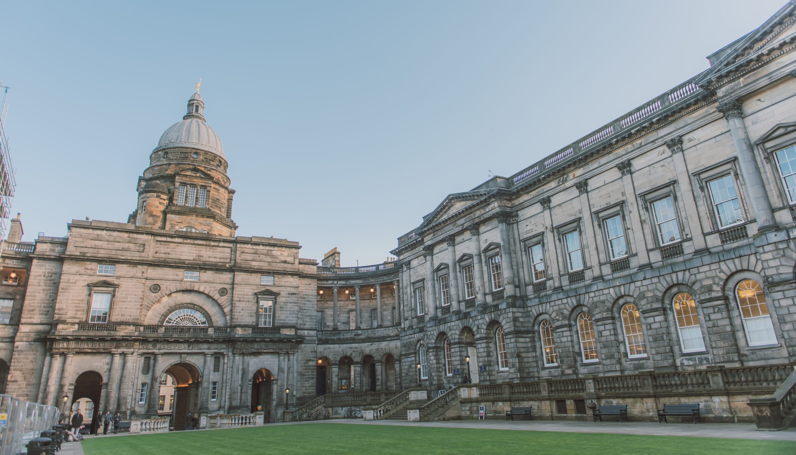 Universidade de Edimburgo: 436 anos de história