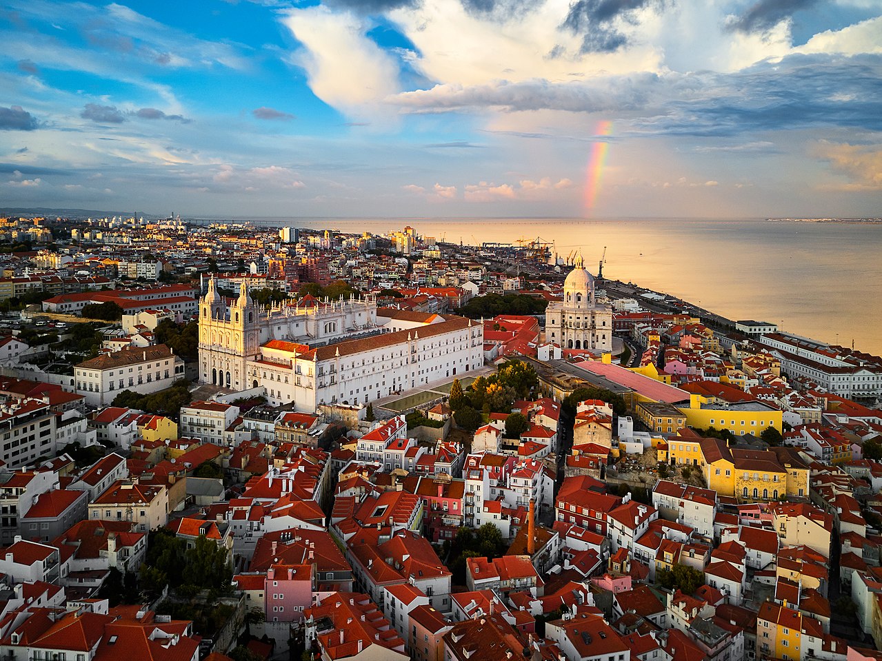 Intercâmbio em Lisboa: 5 benefícios dos cursos de verão