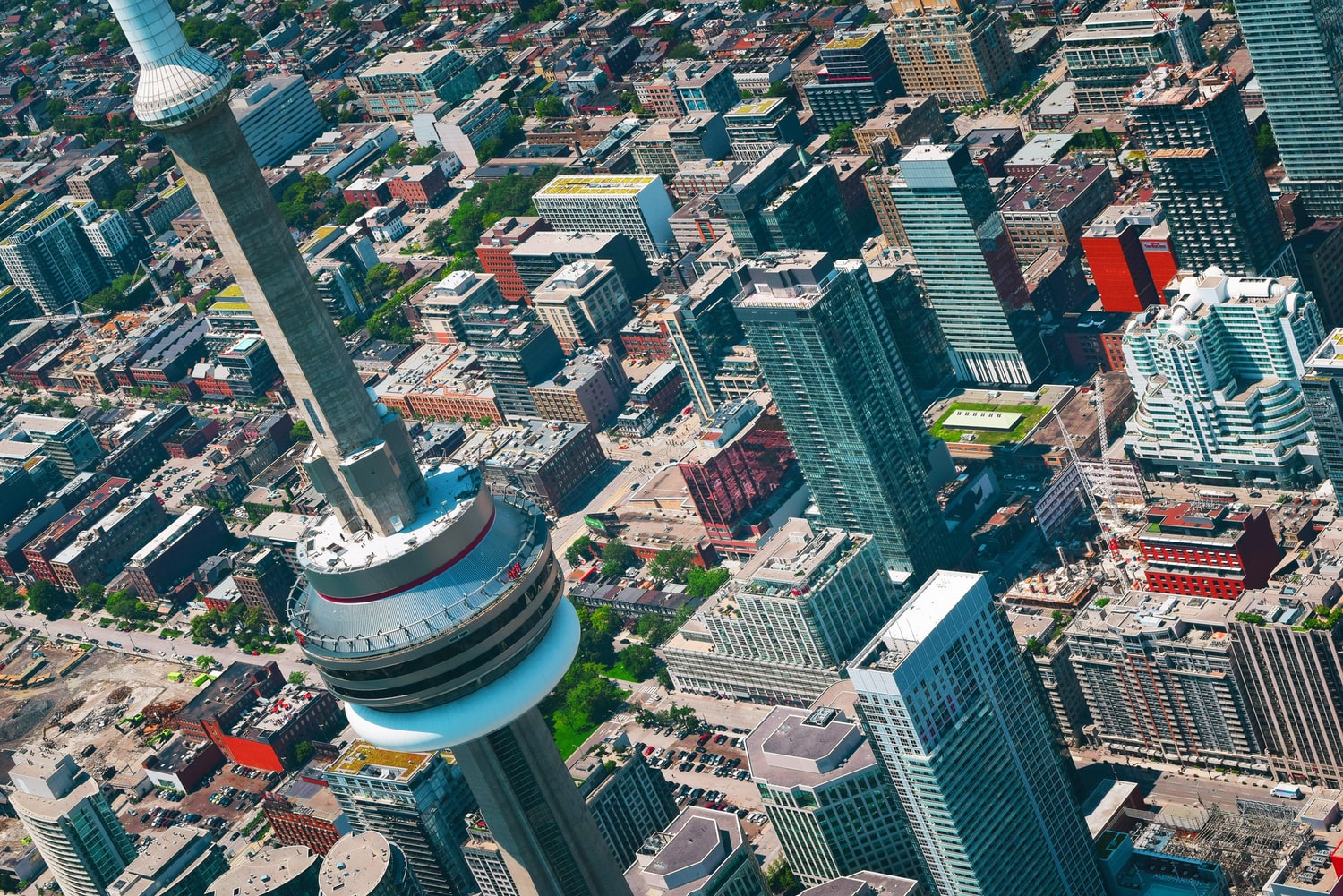Toronto ou Vancouver: onde morar no Canadá?