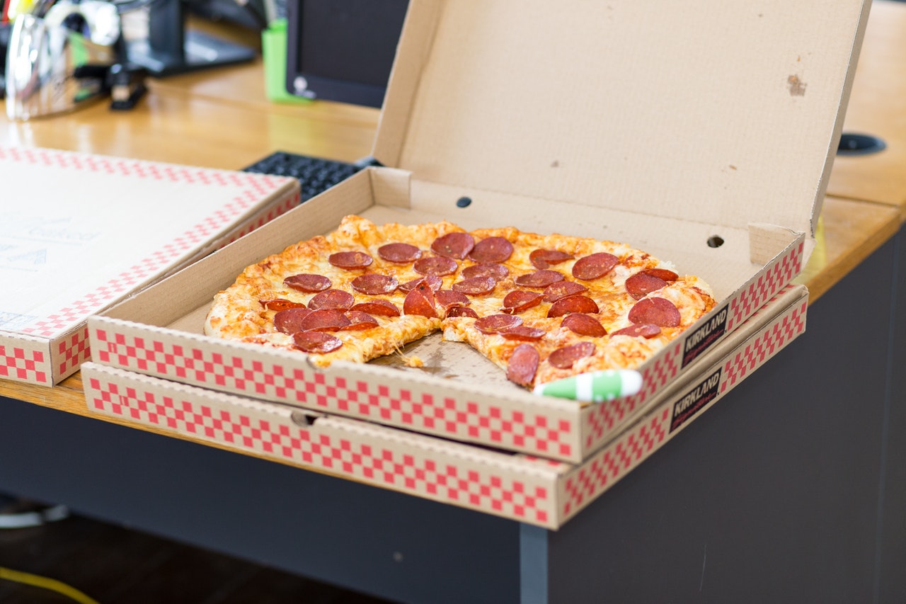 Monte uma pizza e diremos quando seu melhor amigo vai fazer intercâmbio