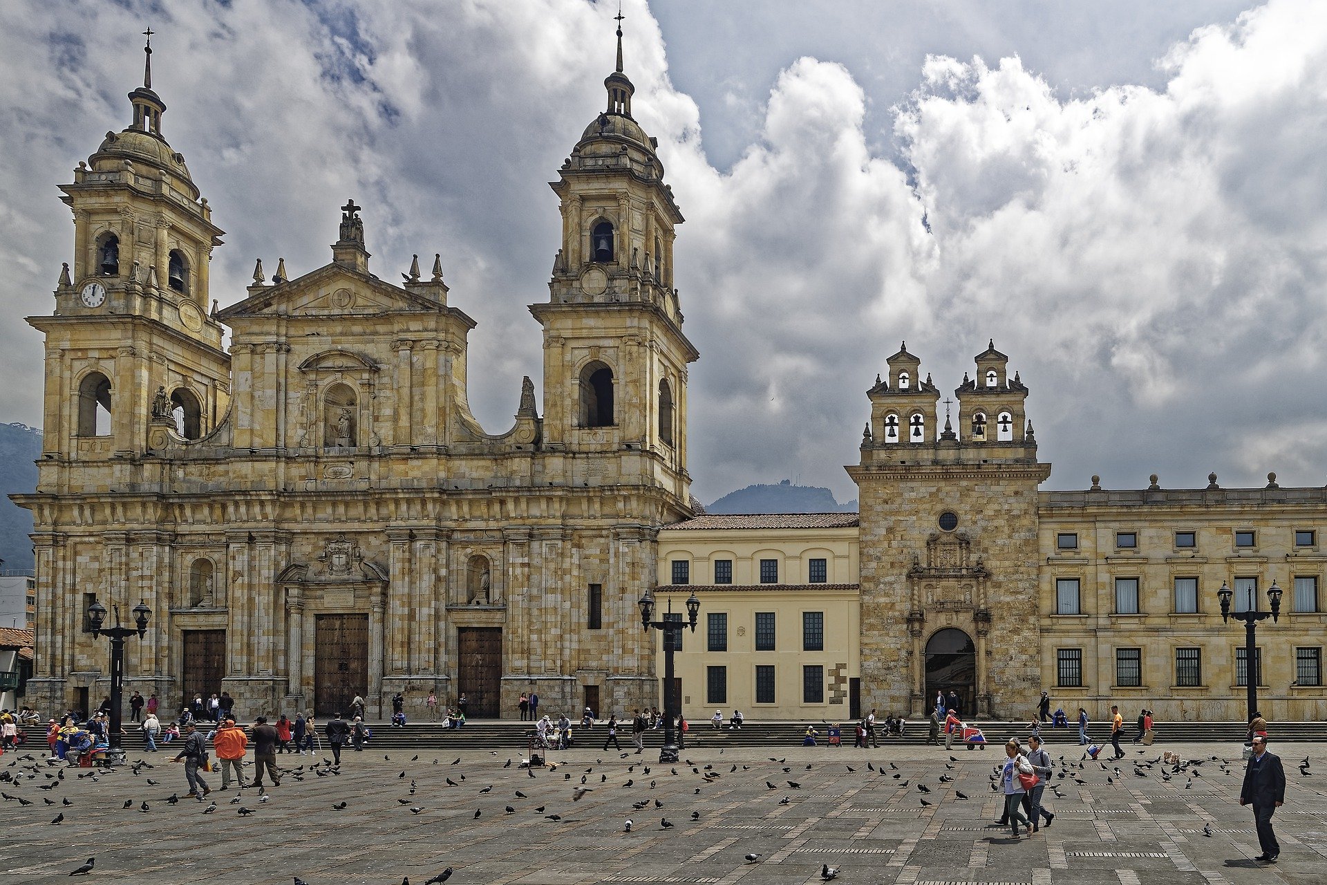 melhores-cidades-para-estudar-na-colombia-bogota